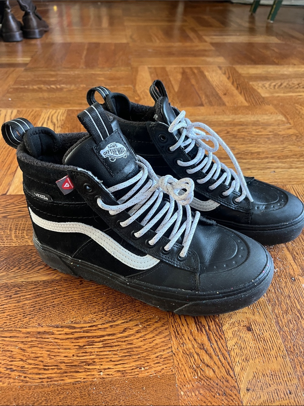 Vans MTE black and White High-Top all weather sneakers with black sparkle soles!